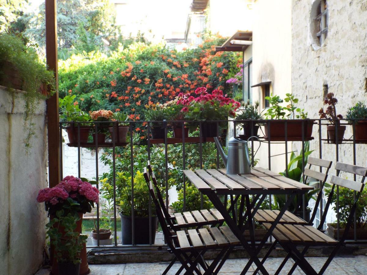 B&B Ingiropernapoli Exterior photo